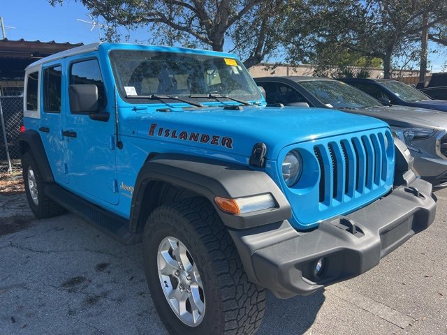 2021 Jeep Wrangler Unlimited Islander photo 3
