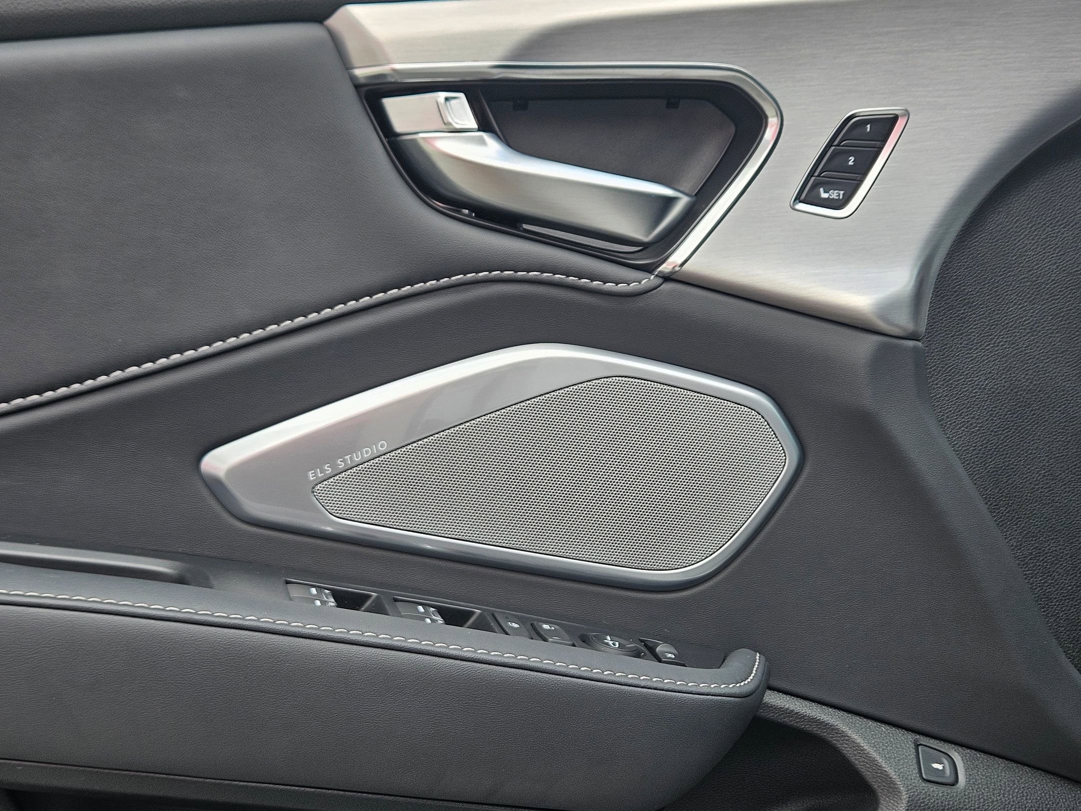 2023 Acura RDX Technology photo 18