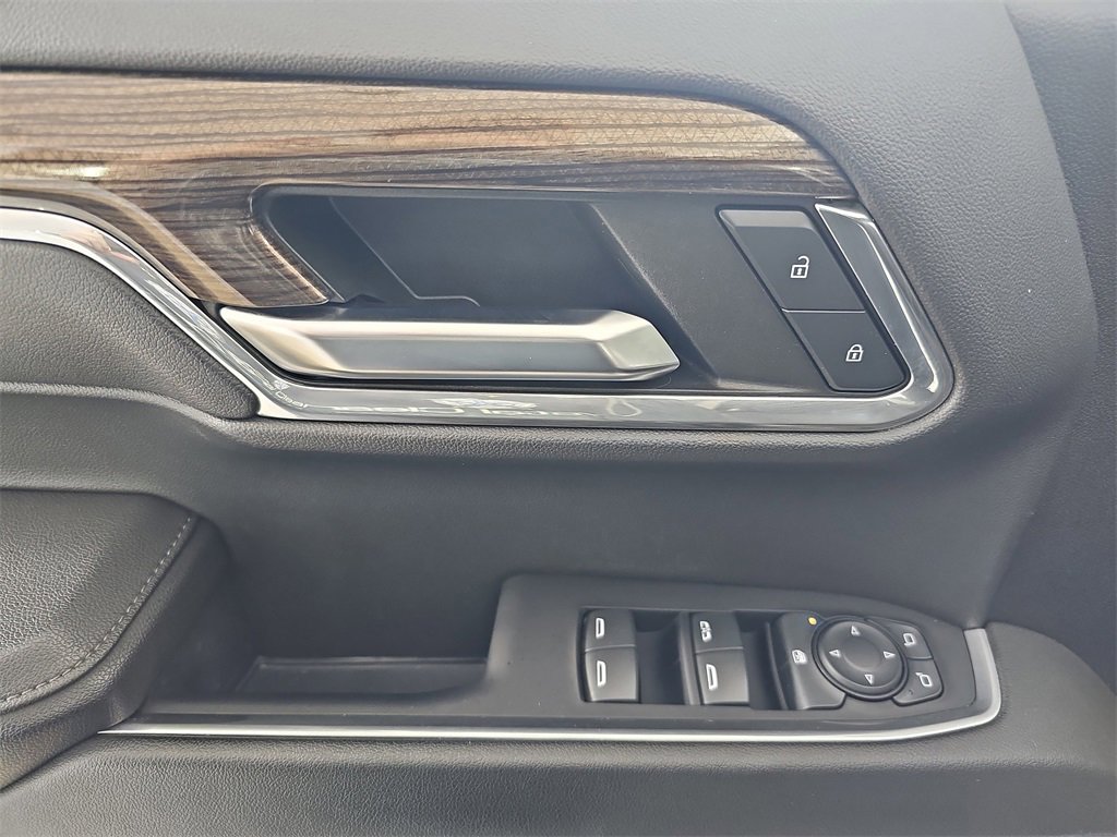 2023 Chevrolet Silverado 1500 LT photo 25