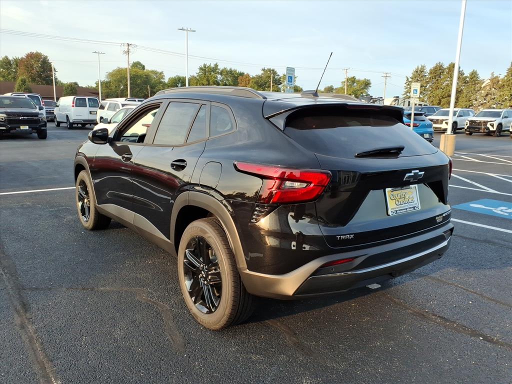 2025 Chevrolet Trax ACTIV photo 3