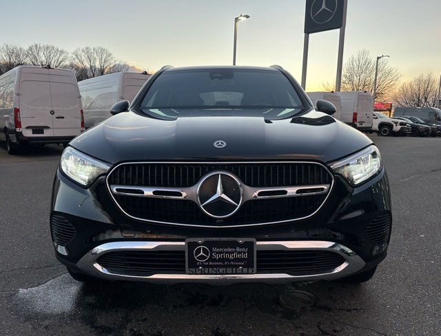 2023 Mercedes Benz GLC 300 4MATIC photo 2