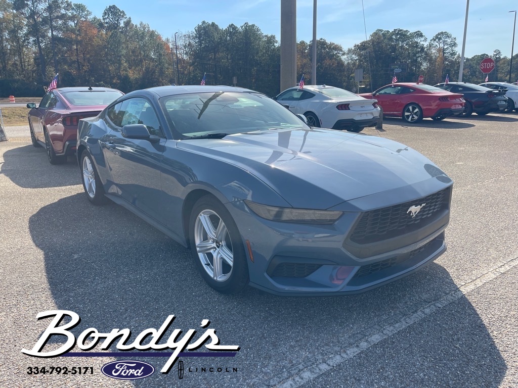 2026 Ford Mustang EcoBoost's photo