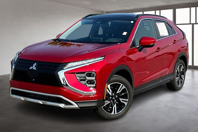 2025 Mitsubishi Eclipse Cross SE photo 2