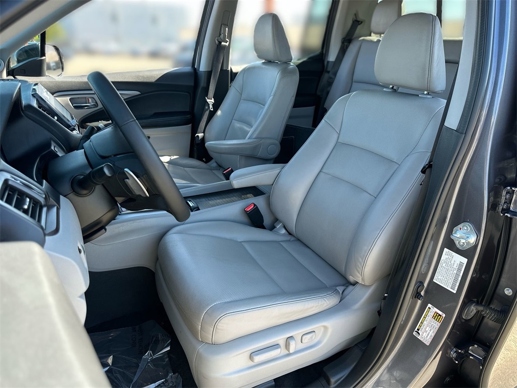 2023 Honda Ridgeline RTL photo 19