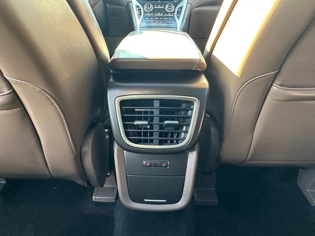 2016 Lincoln MKX Reserve photo 25