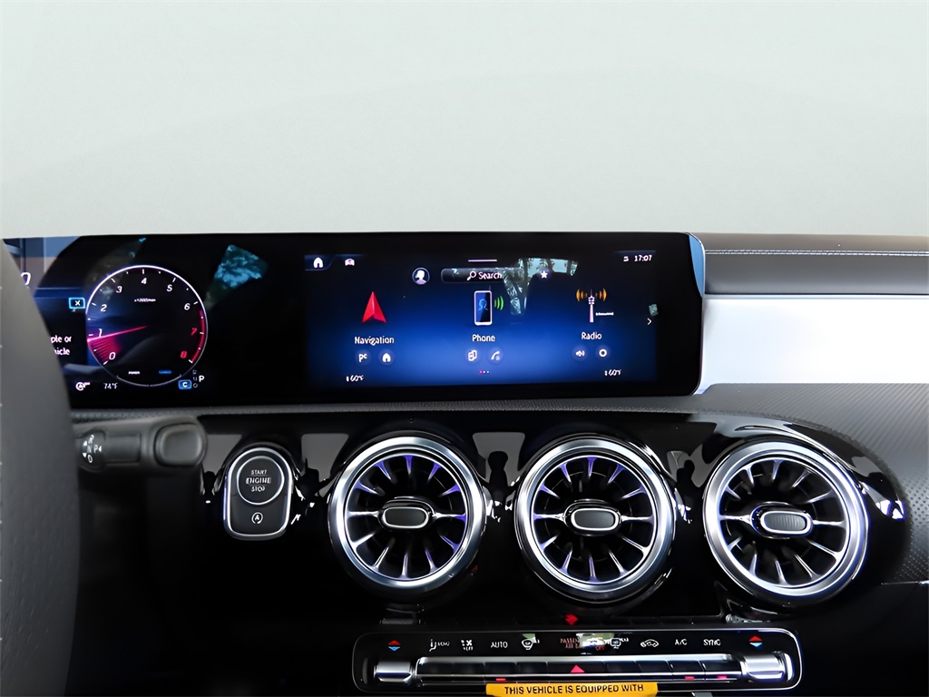 2025 Mercedes Benz CLA 250 4MATIC photo 27