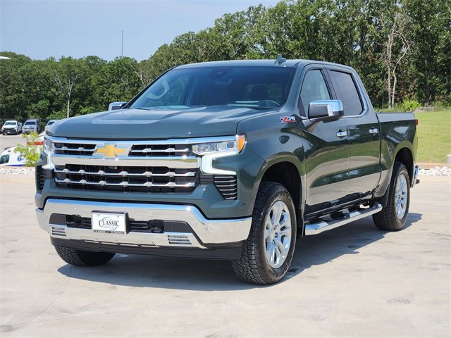 2026 Chevrolet Silverado 1500 LTZ photo 2