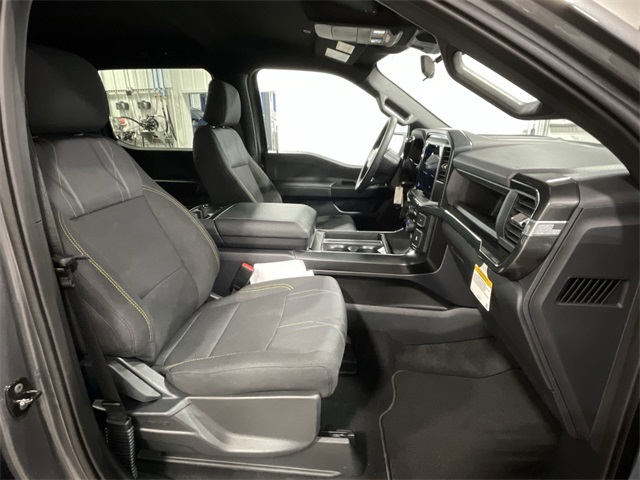 2025 Ford F-150 STX photo 26
