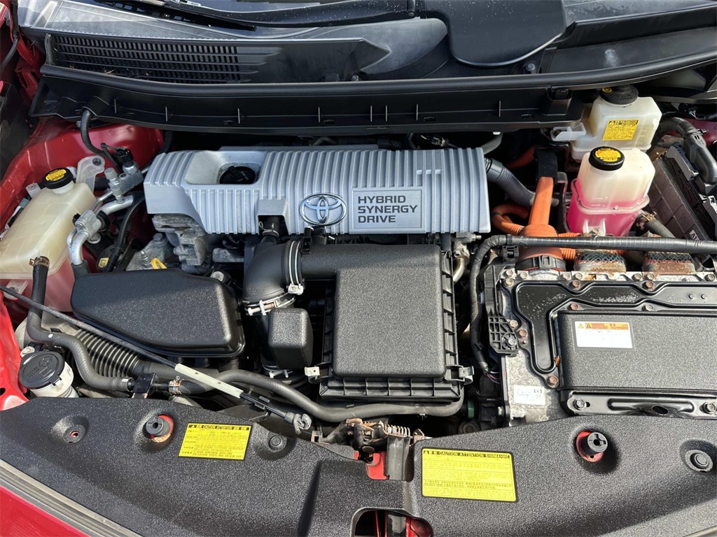 2013 Toyota Prius V Five photo 12