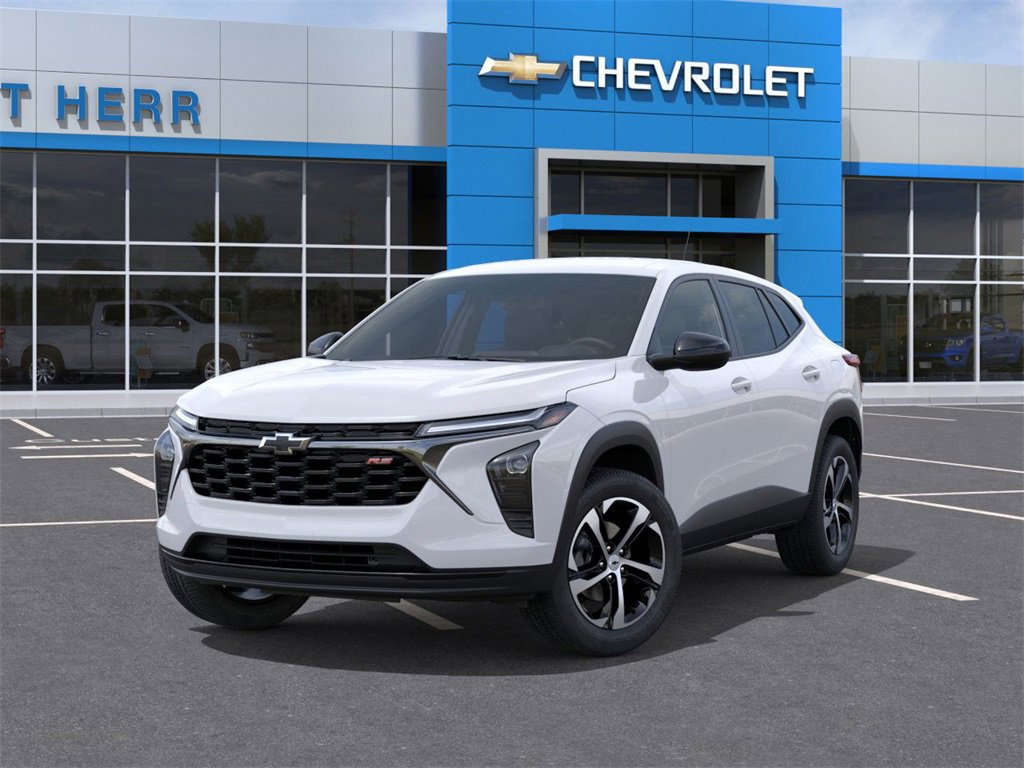 2026 Chevrolet Trax photo 2