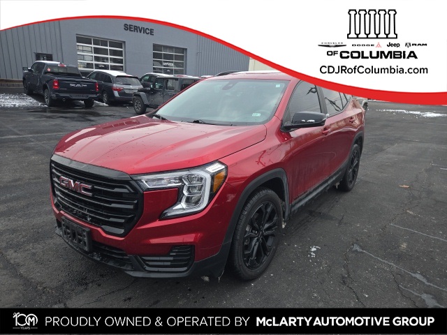 2022 GMC Terrain SLE's photo