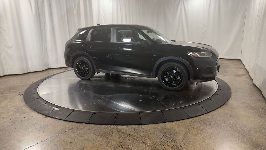 2026 Honda HR-V Sport photo 3