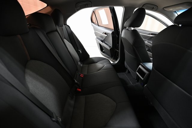 2019 Toyota Camry L photo 22