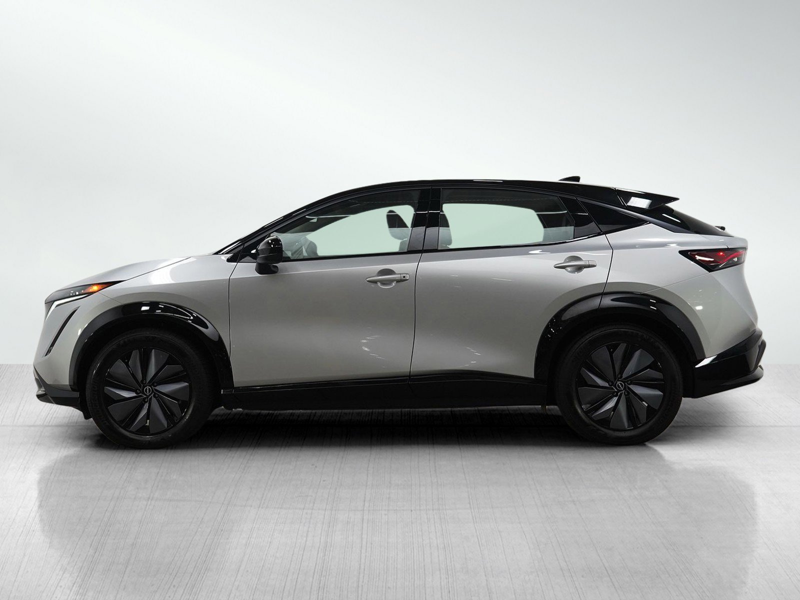 Used 2023 Nissan Ariya Engage+ with VIN JN1DF0BB6PM707513 for sale in Burnsville, MN