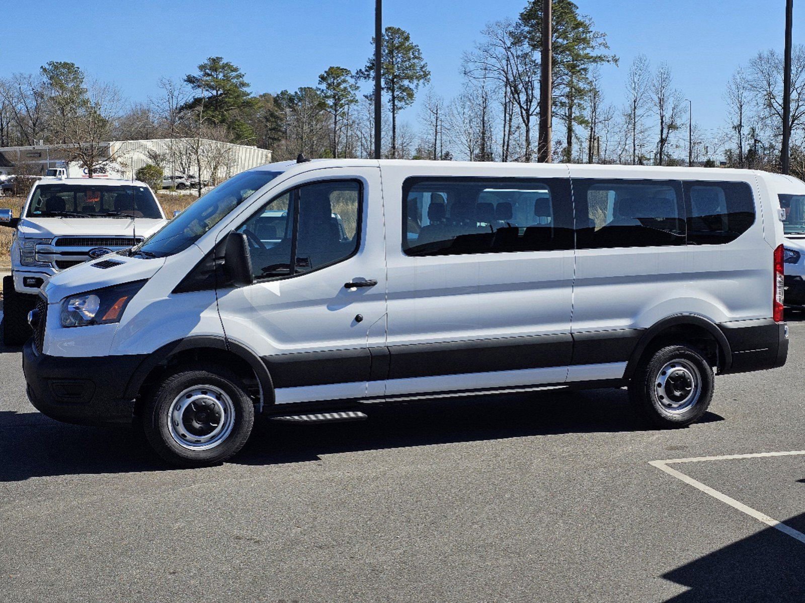 2024 Ford Transit Passenger XL photo 11