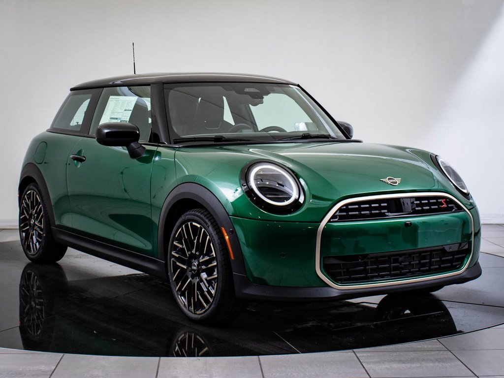 2025 Mini Cooper 2 Door Hardtop S photo 5
