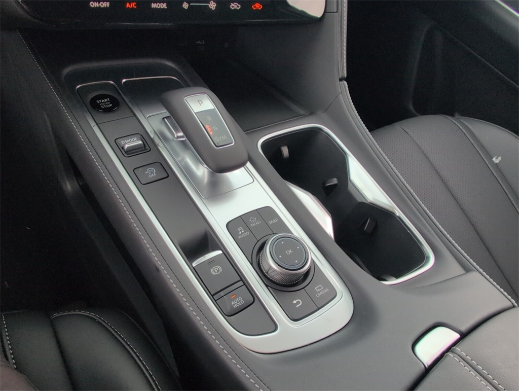 2026 Infiniti QX60 Luxe photo 14