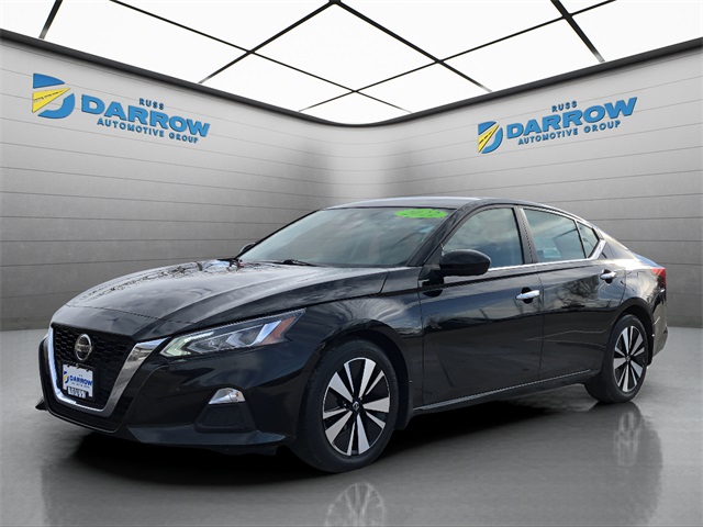 2022 Nissan Altima SV