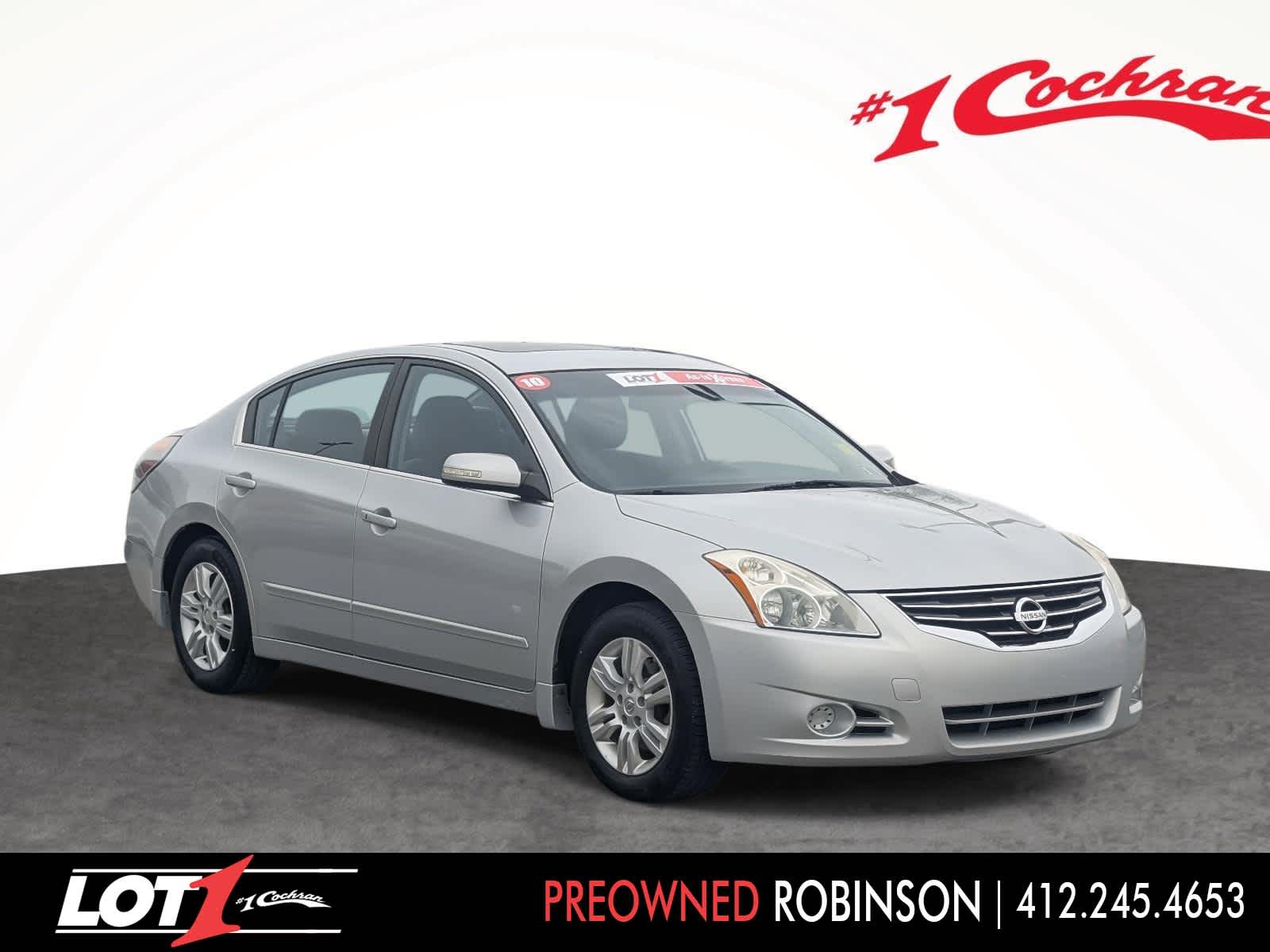 2010 Nissan Altima S's photo