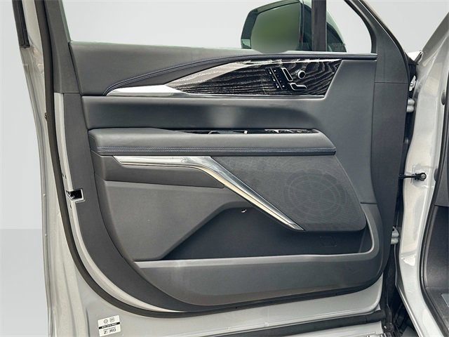 2026 Cadillac Escalade Sport photo 8