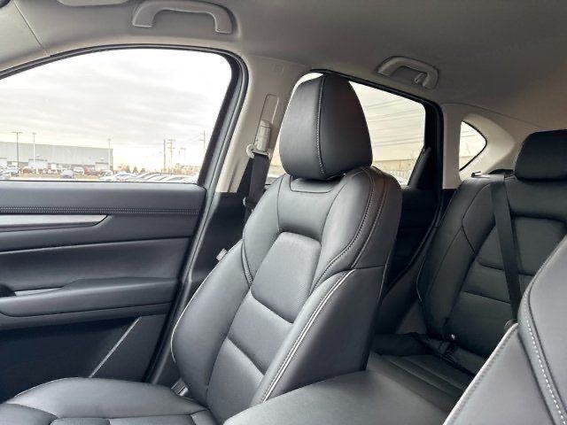 2025 Mazda CX-5 2.5 Select photo 16