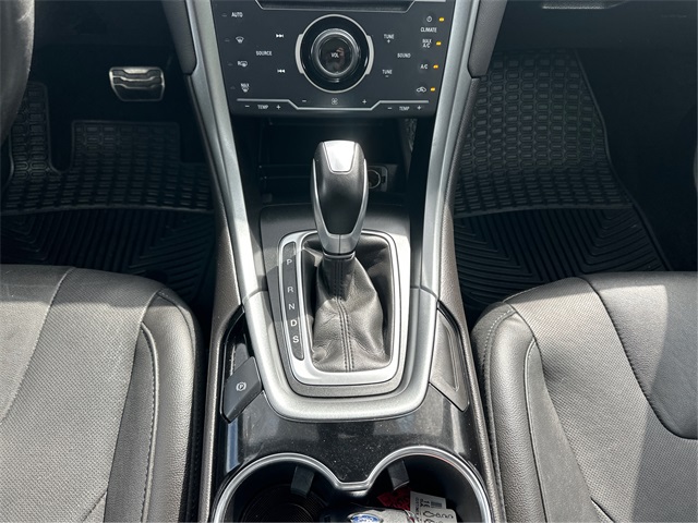 2014 Ford Fusion Titanium photo 19