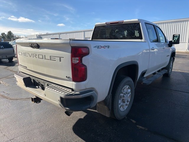 2020 Chevrolet Silverado 2500HD LT photo 2
