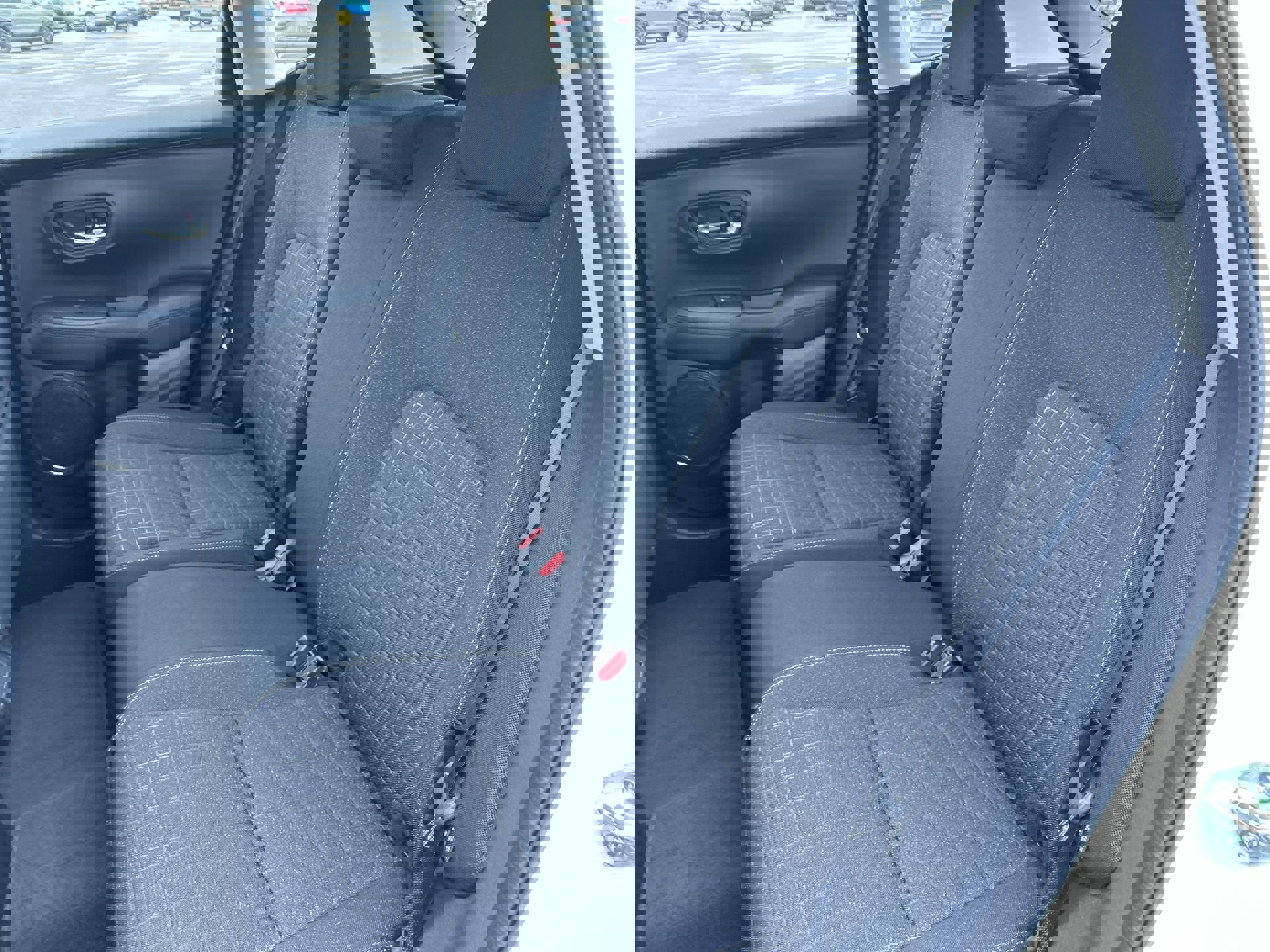 2023 Honda HR-V LX photo 22