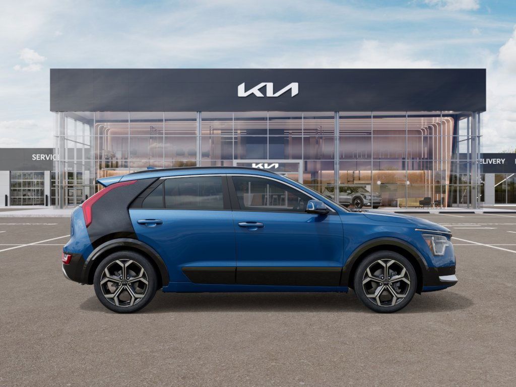 2025 Kia Niro SX Touring photo 6