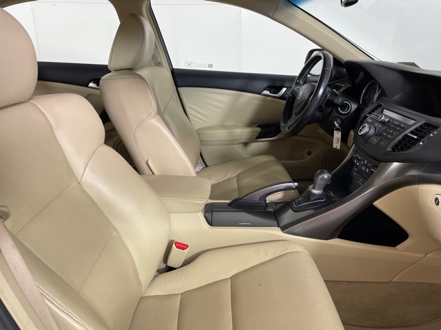 2011 Acura TSX photo 11