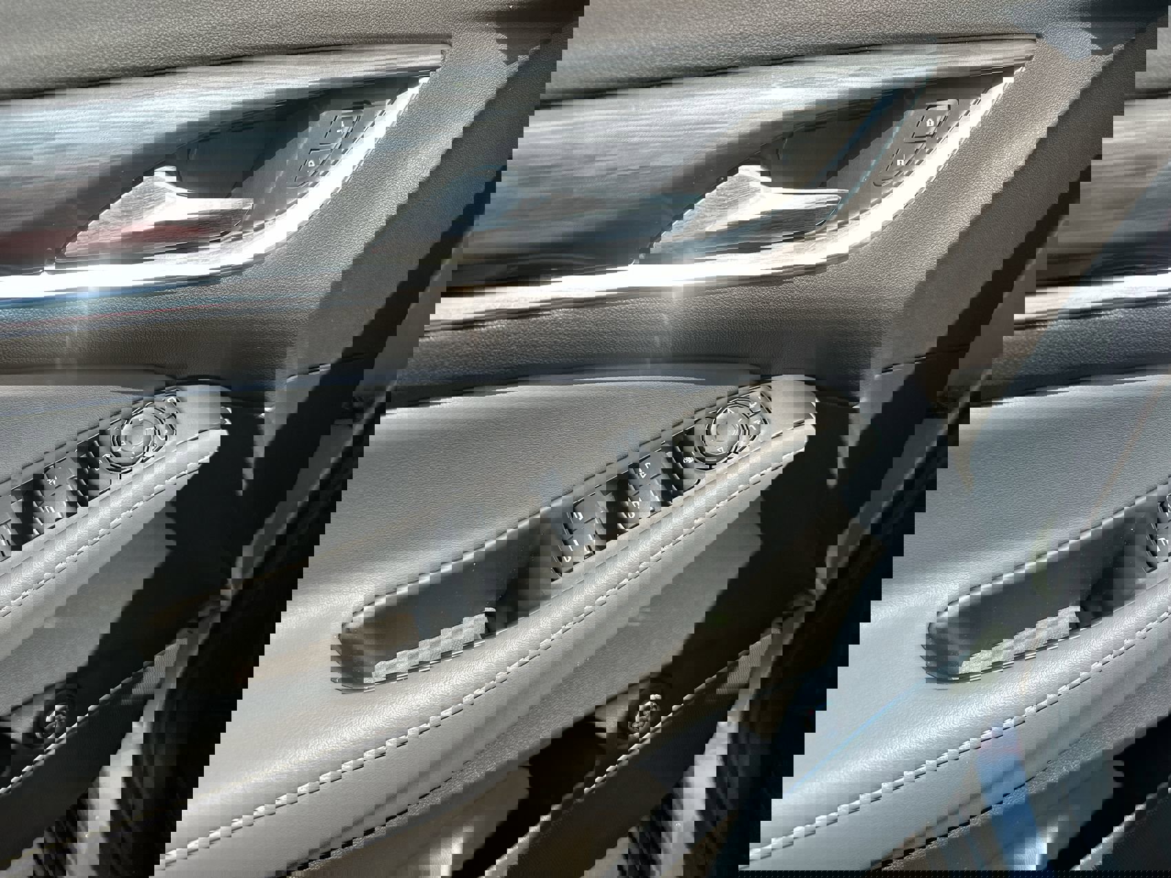 2024 Buick Enclave Essence photo 11