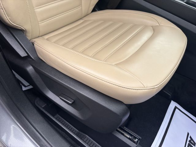 2024 Ford Edge SEL photo 31