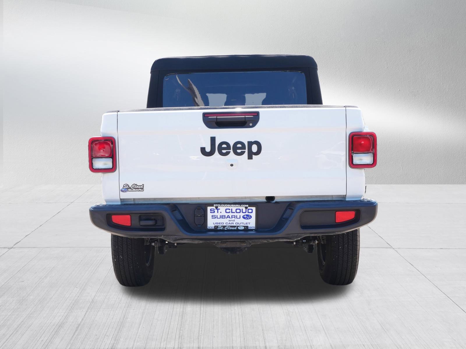 Used 2024 Jeep Gladiator Sport S with VIN 1C6HJTAG1RL127890 for sale in Saint Cloud, Minnesota