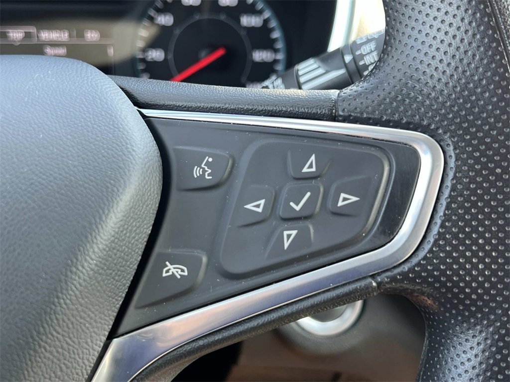 2023 Chevrolet Equinox LS photo 21