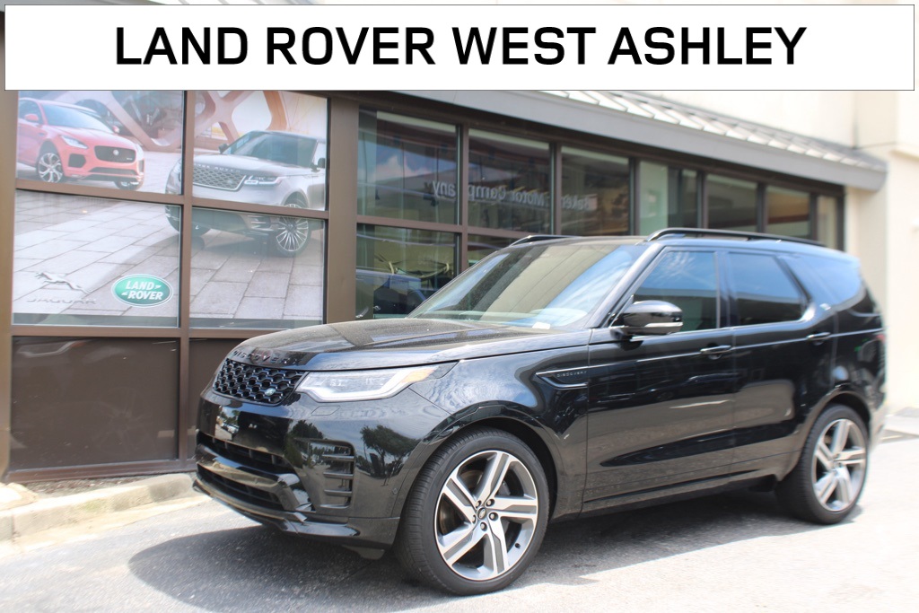 2024 Land Rover Discovery Dynamic SE's photo