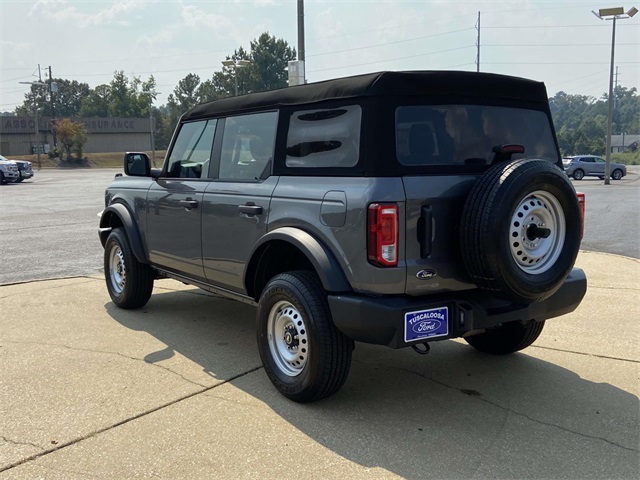 2025 Ford Bronco Base photo 3