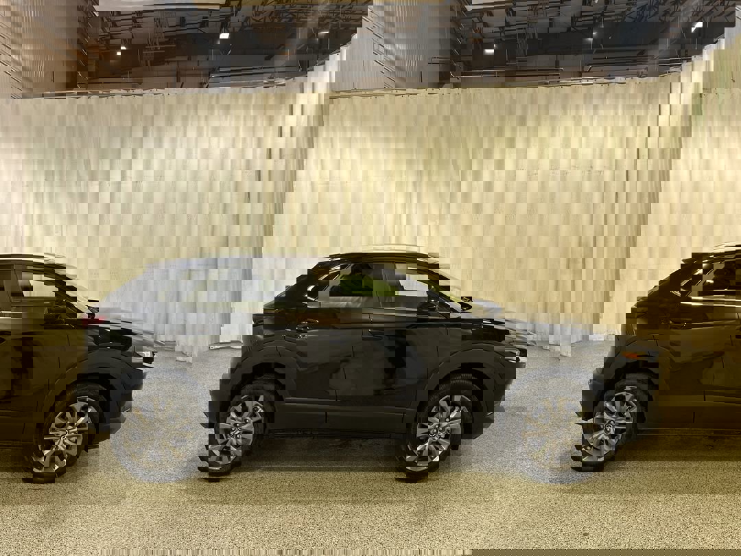 2025 Mazda CX-30 2.5 S Preferred photo 4