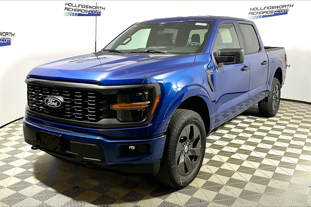 2025 Ford F-150 STX's photo