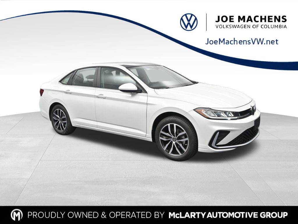 2025 Volkswagen Jetta SE's photo