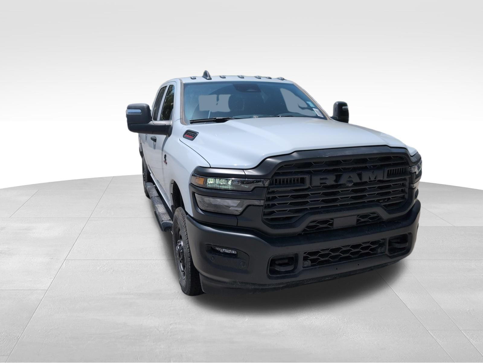 2025 Ram 2500 Tradesman photo 2