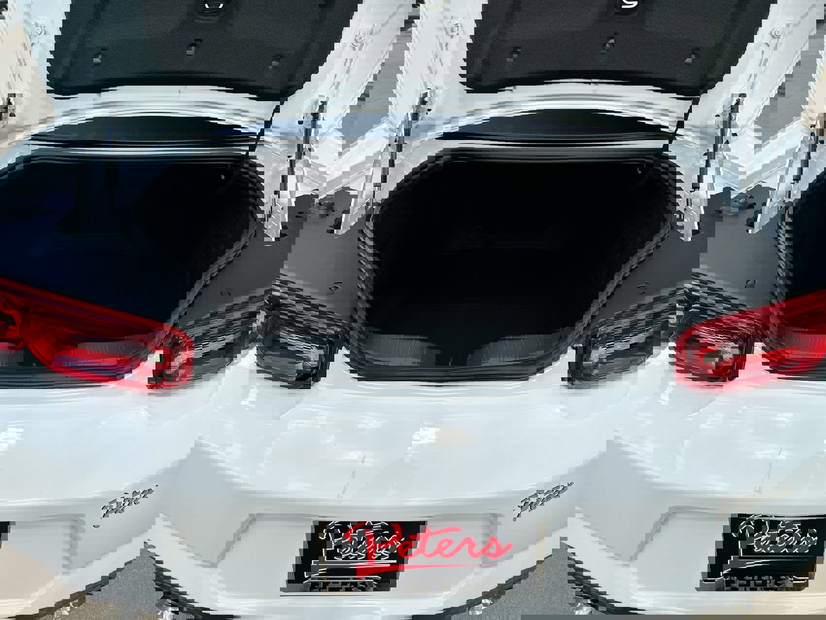 2021 Chevrolet Camaro 1LS photo 22