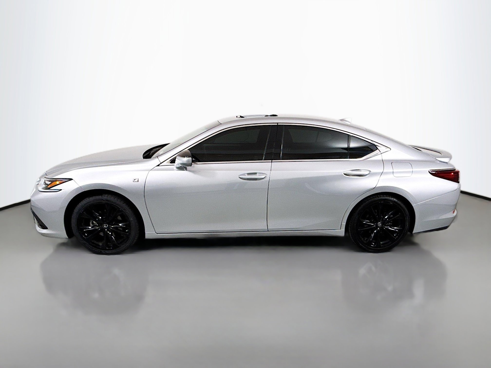 2023 Lexus ES 350 F SPORT photo 4