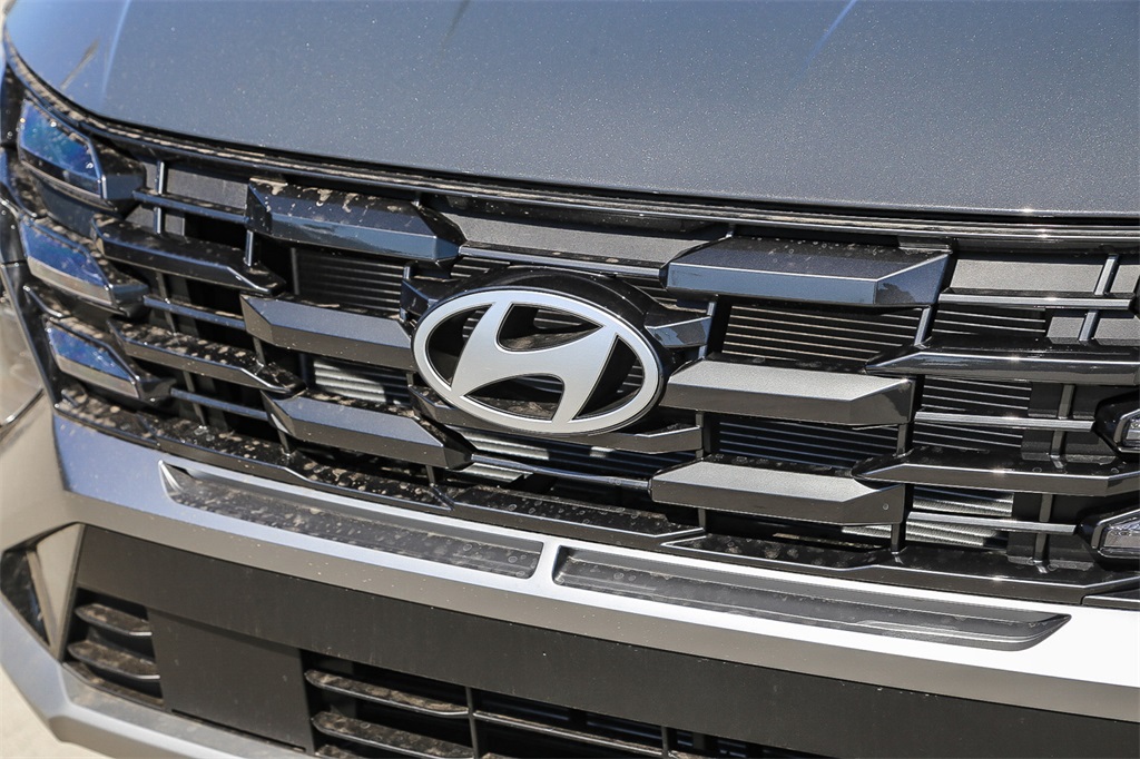 2026 Hyundai Tucson SEL photo 4