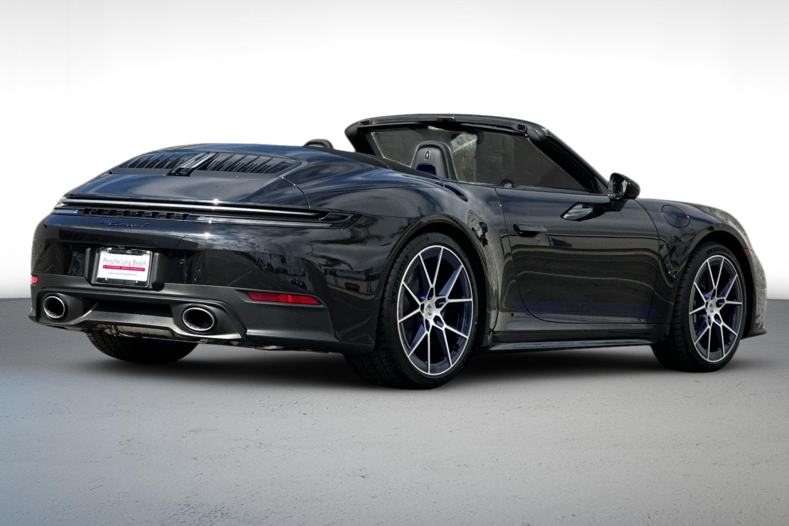 2026 Porsche 911 Cabriolet photo 9