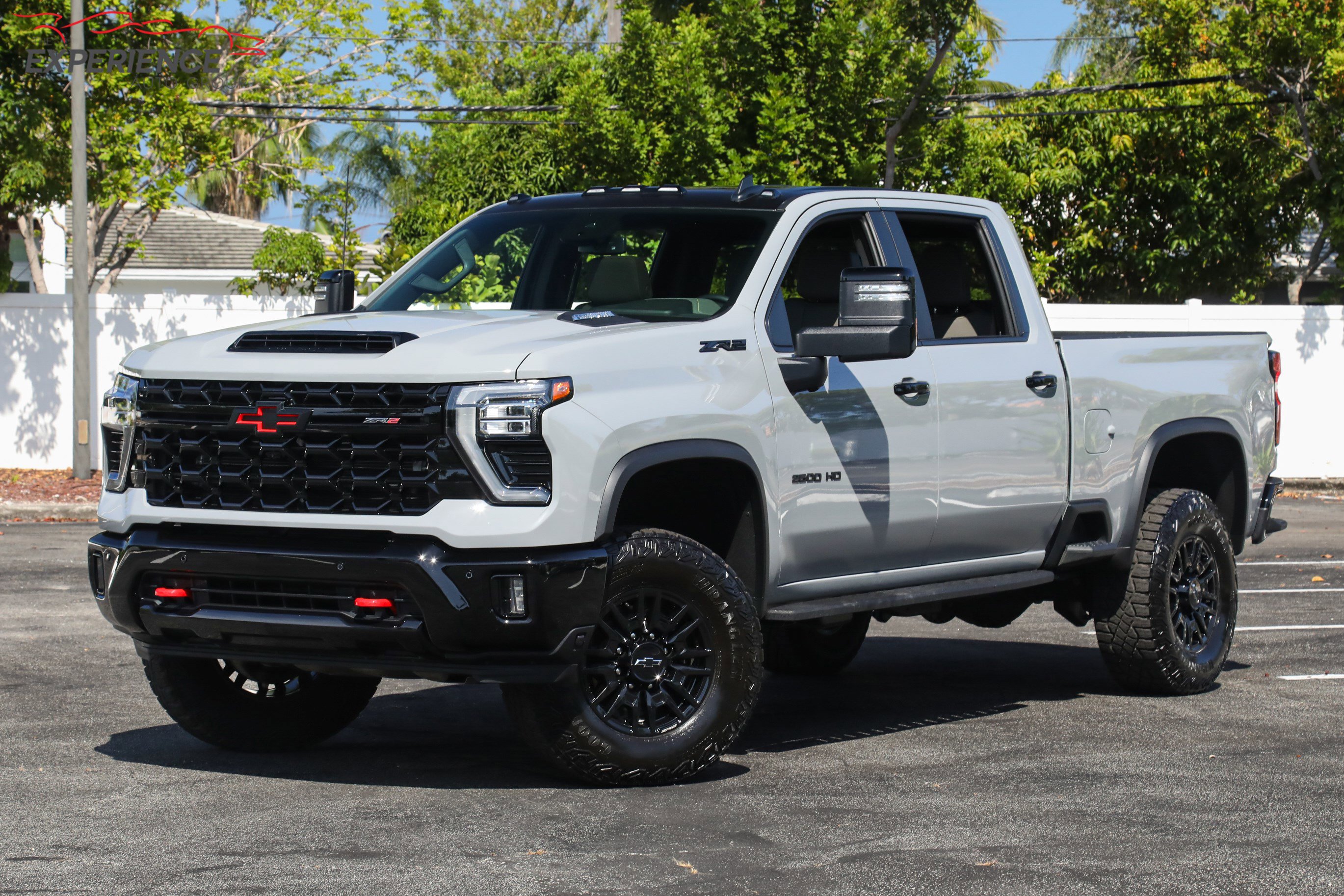 Used 2025 Gray Chevrolet ZR2 image 1