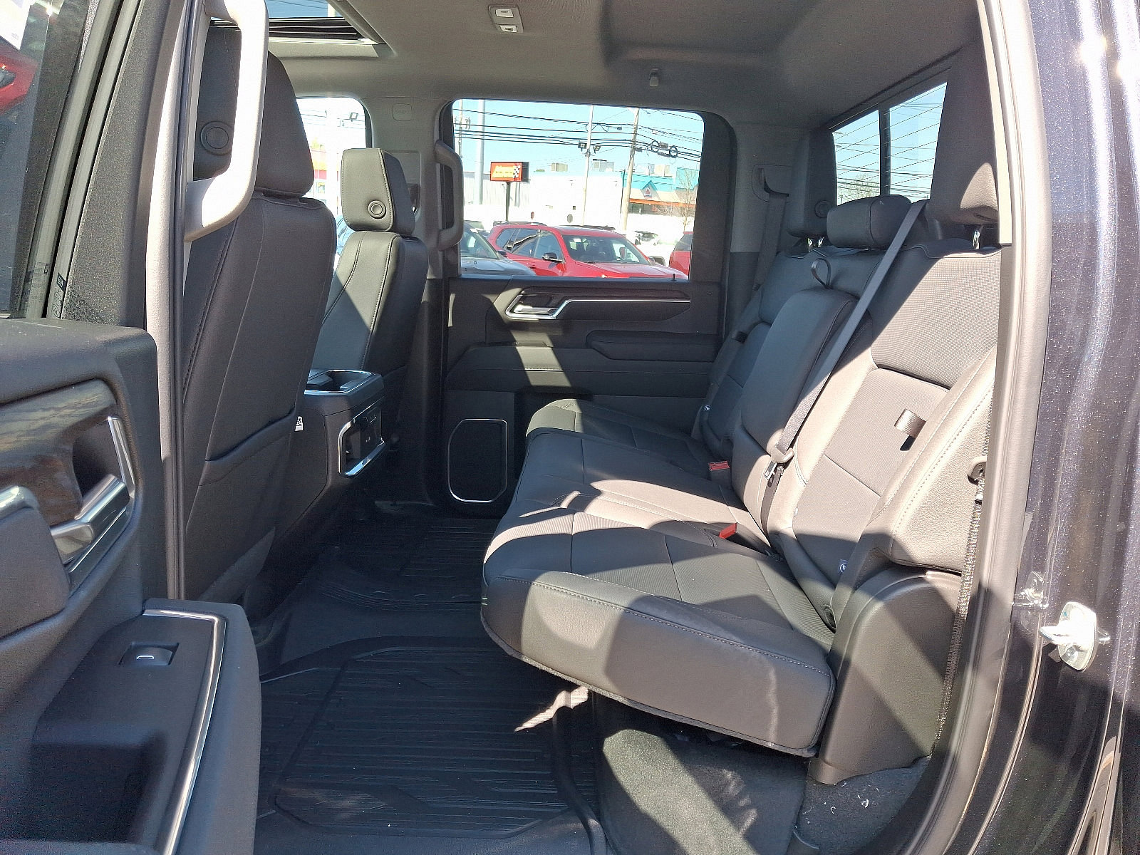 2025 Gmc Sierra 2500 HD SLT photo 5