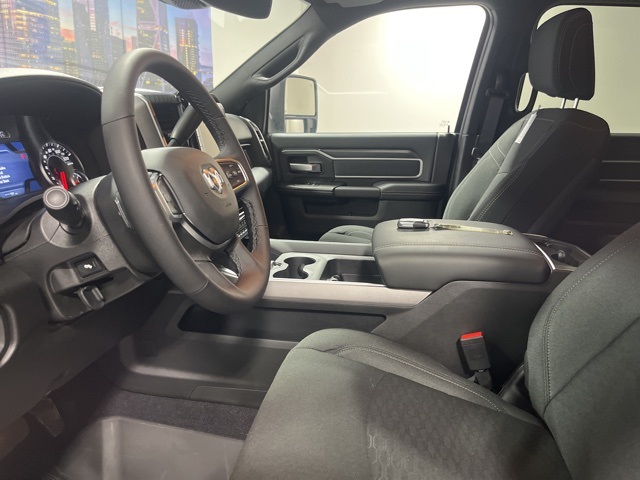 2026 Ram 2500 Big Horn photo 10
