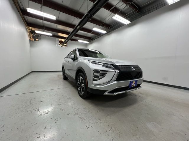 2024 Mitsubishi Eclipse Cross SE photo 2