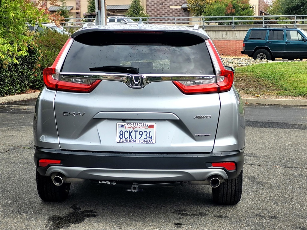 2018 Honda CR-V Touring photo 5