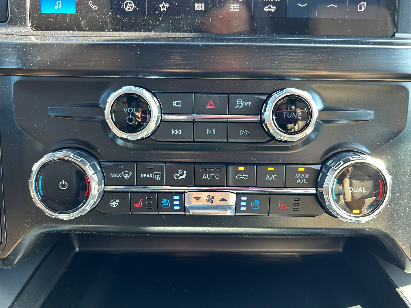 2026 Ford F-250 Lariat photo 13